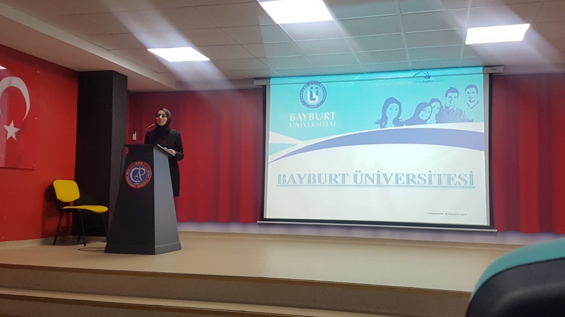 Okulumuz Konferans Salonunda Bayburt Üniversitesi Tanıtım Semineri Düzenlendi.